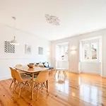Guestready - Trendy 2-bed Flat W/ Seaview In Lapa Апартаменти