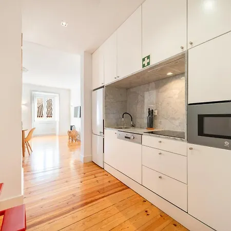 Апартаменти Guestready - Trendy 2-bed Flat W/ Seaview In Lapa *
