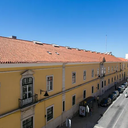 Altido New And Trendy 2-bed Flat With Seaview In Lapa * Lisboa