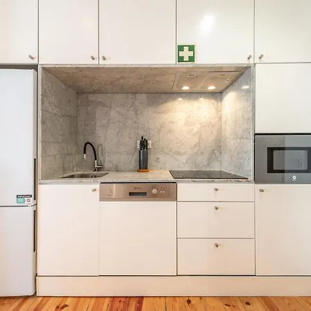 Daire Guestready - Trendy 2-bed Flat W/ Seaview In Lapa