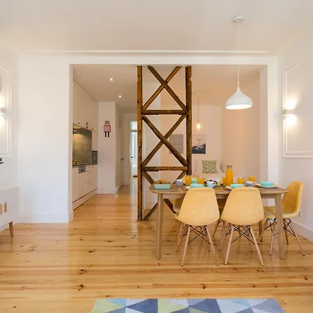 Altido New And Trendy 2-bed Flat With Seaview In Lapa * Lisboa