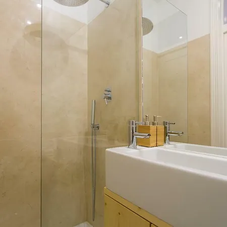 Altido New And Trendy 2-bed Flat With Seaview In Lapa 公寓 Lisboa