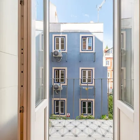 Guestready - Trendy 2-bed Flat W/ Seaview In Lapa Apartment Lissabon